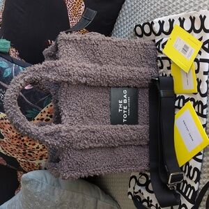 ⚡ FLASH SALE - Marc Jacobs The Teddy 🧸 Tote Bag